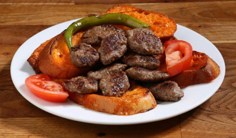 Adapazarı’nın Meşhur Lezzeti: Islama Köfte